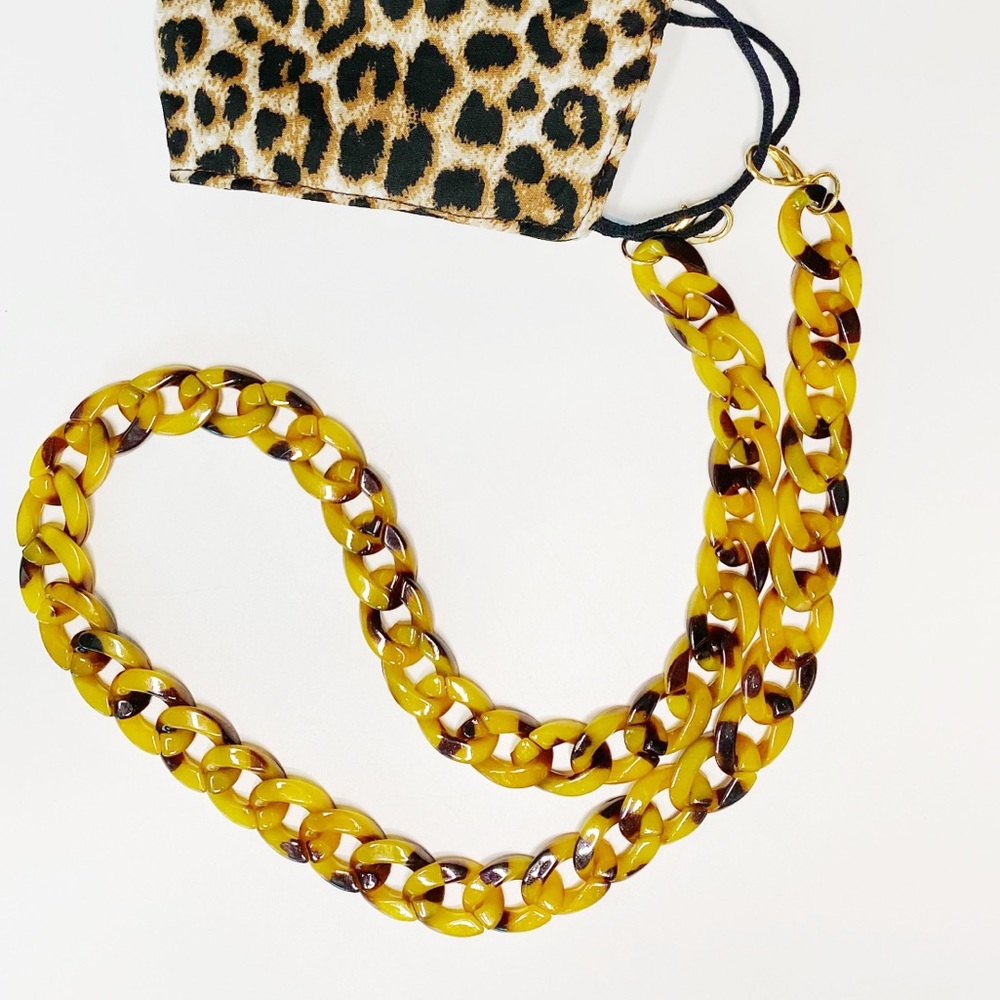 TORTOISE MASK/GLASSES CHAIN STRAP